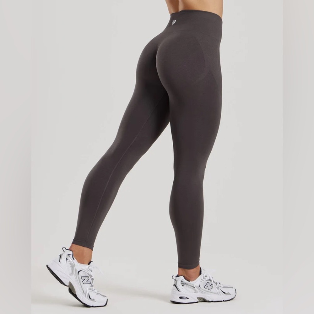 Women’s Best Define Seamless Legging- Graphite